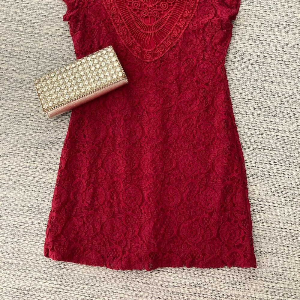 Miss Chievous Red Short Sleeve Crochet Dress Medium - Picture 12 of 15